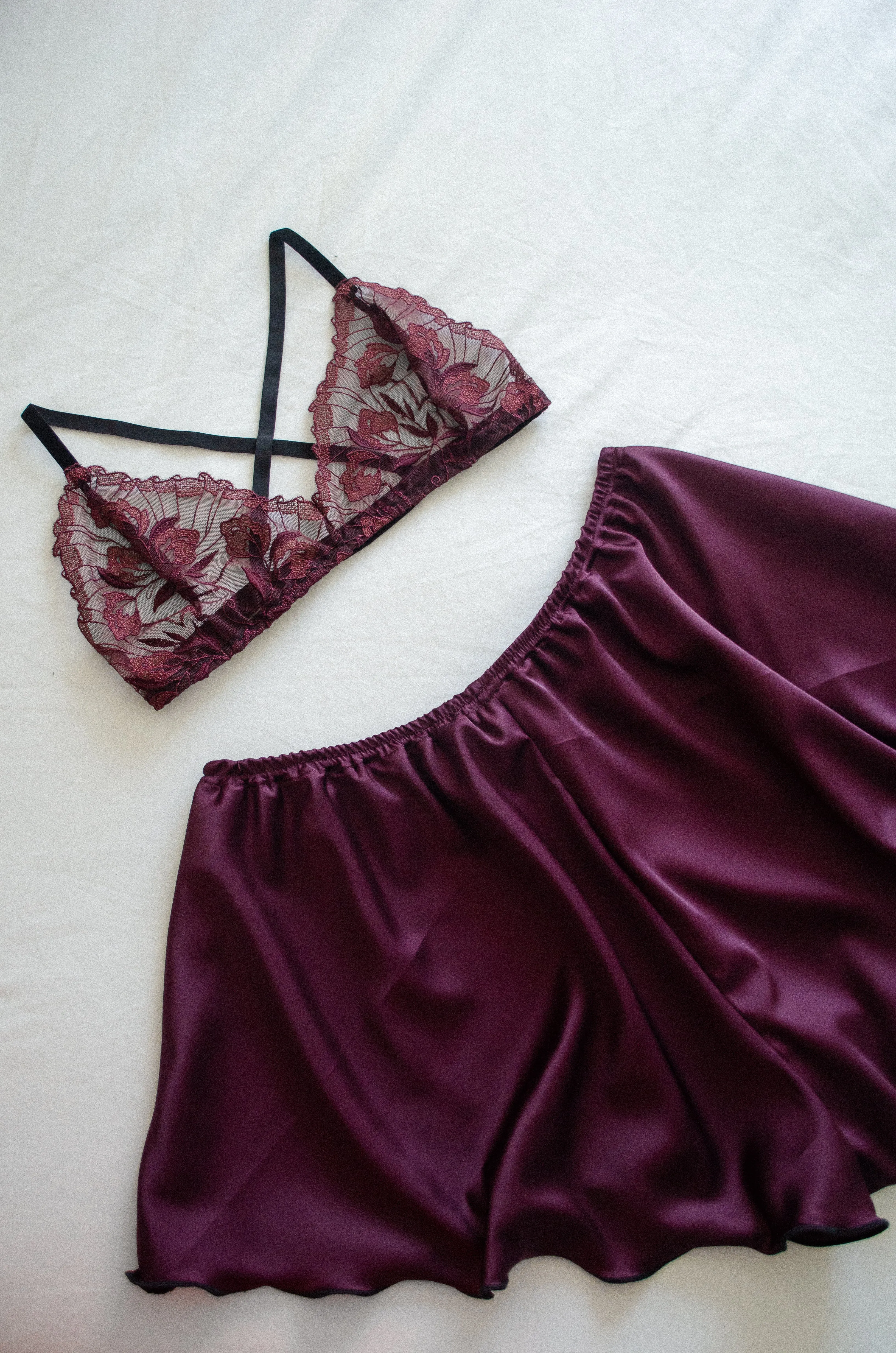 Blackberry Lace Set