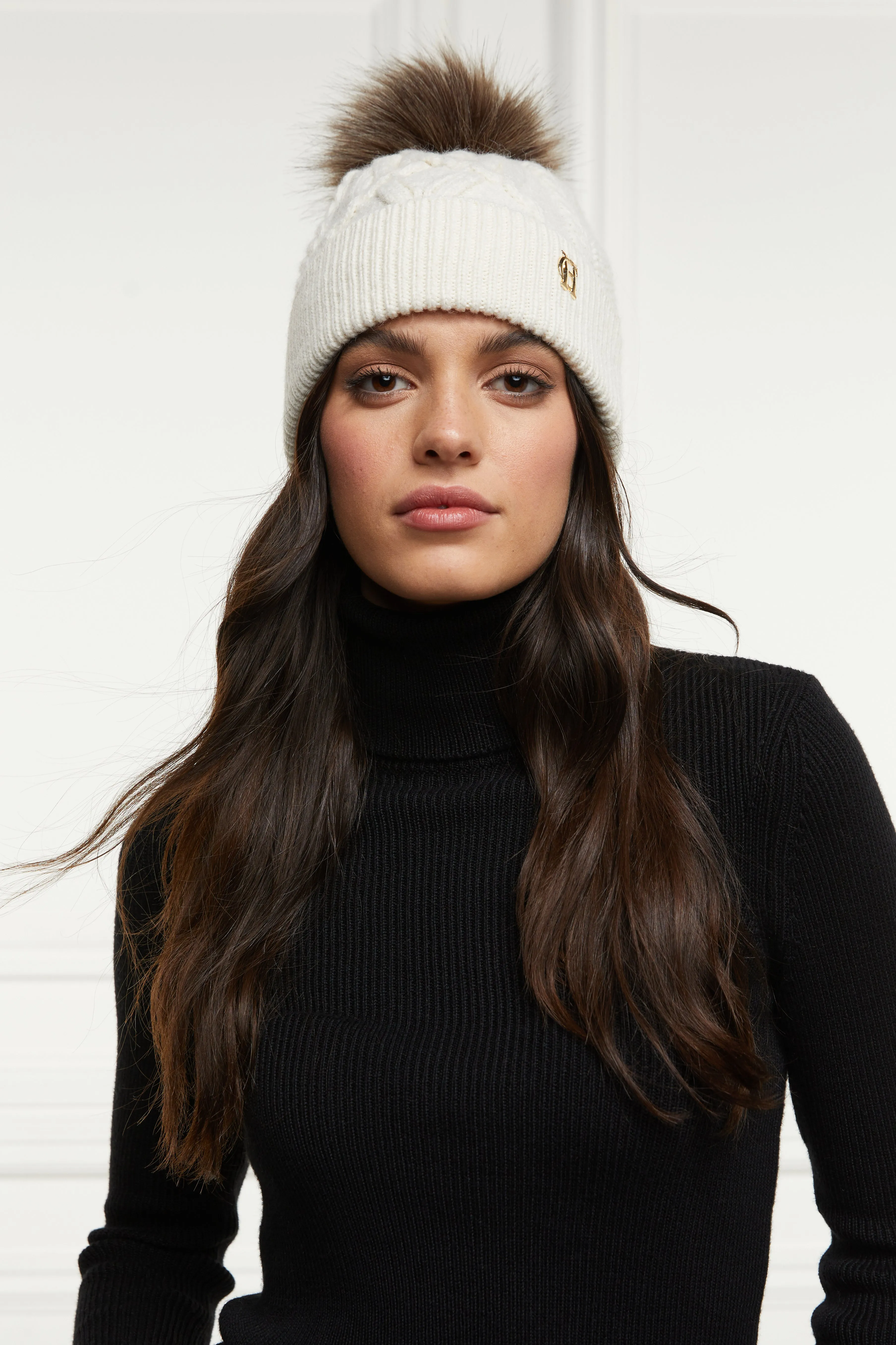 Cortina Bobble Hat (Cream)