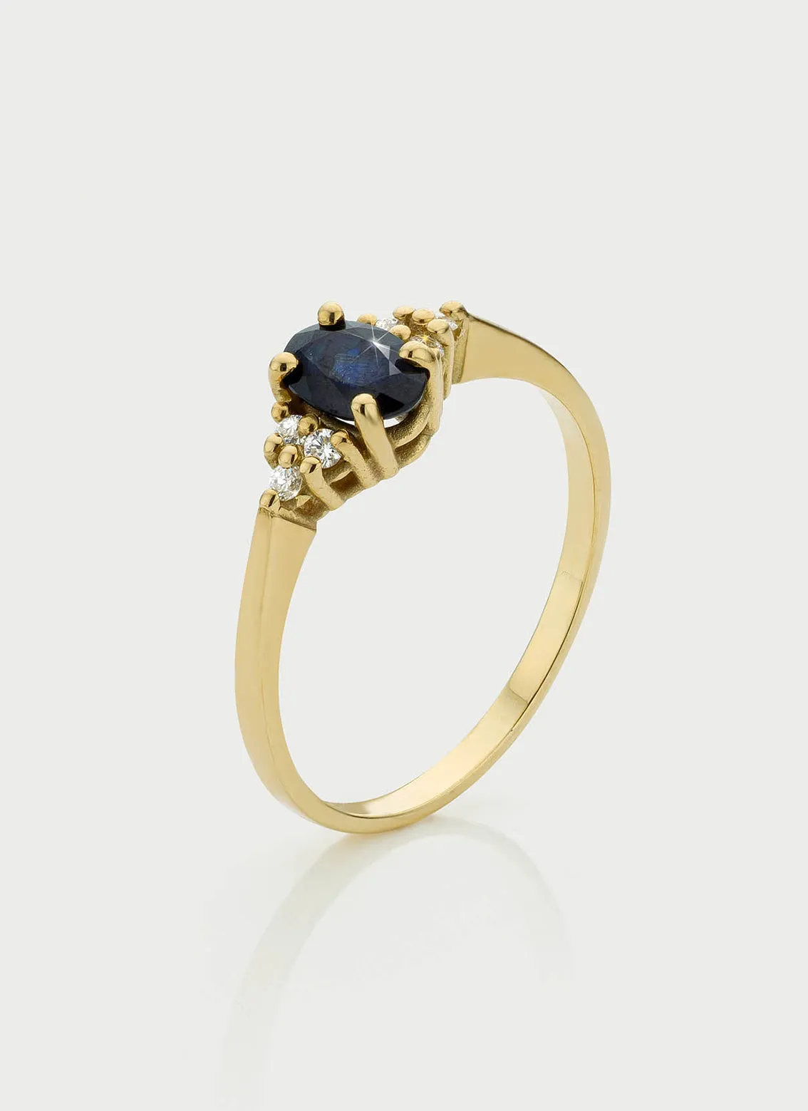 Dakota diamond sapphire ring 14k gold