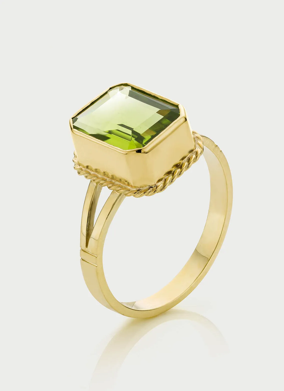 Emmeline peridot ring 14k gold