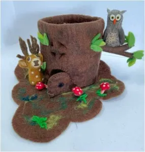 Felt Play House - Forest  Stump House -