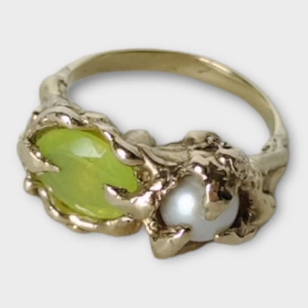 Finger Candy 9kt Yellow Gold,  Freshwater Pearl & Yellow Lab Stone Ring