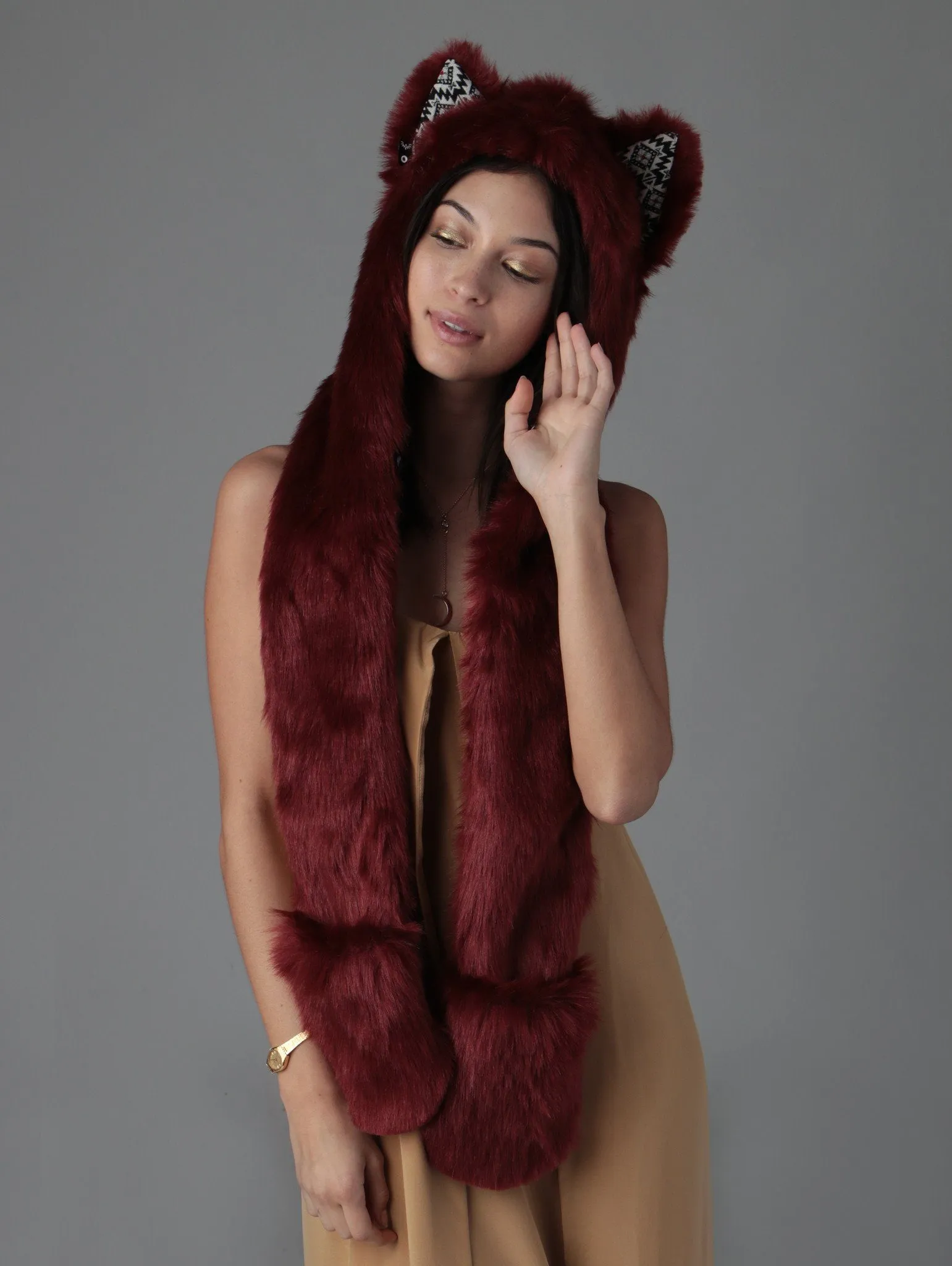 Fire Wolf CE SpiritHood