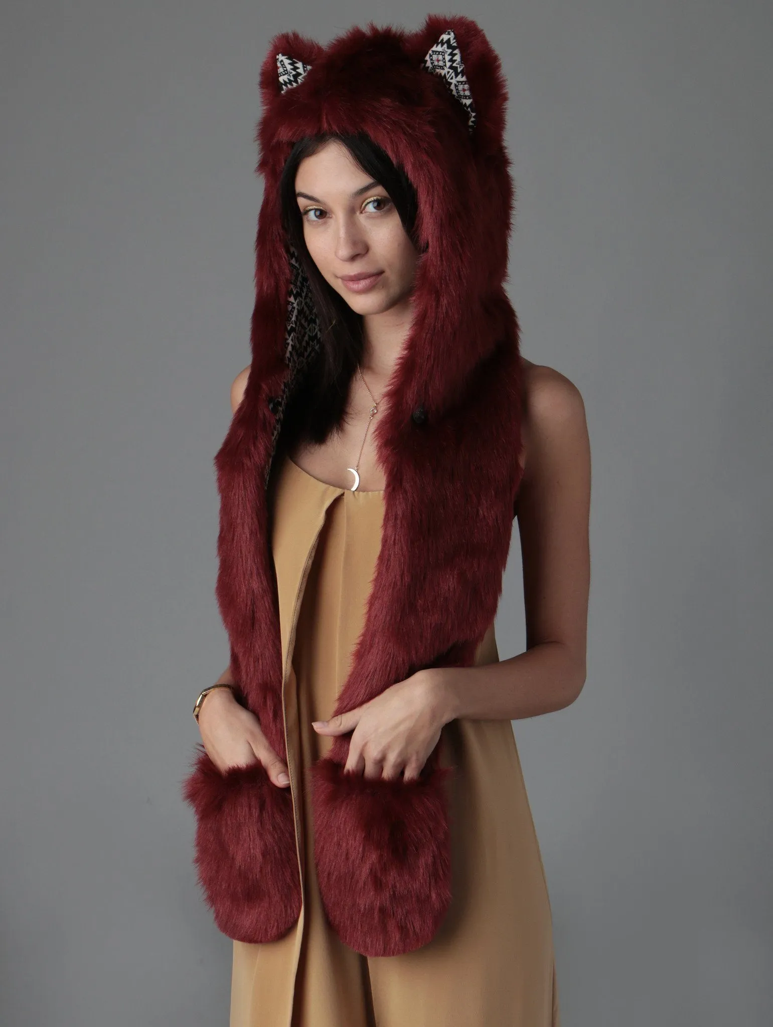 Fire Wolf CE SpiritHood