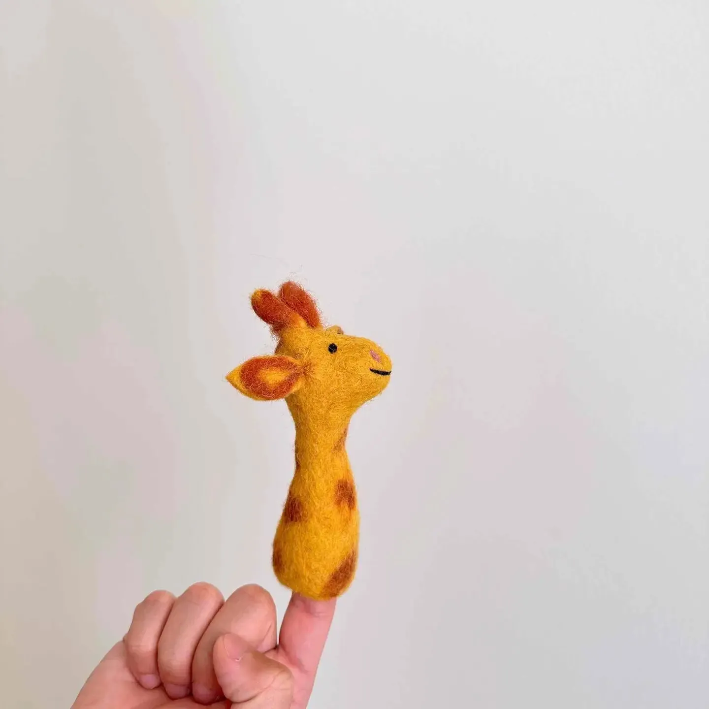 Giraffe Finger Puppet