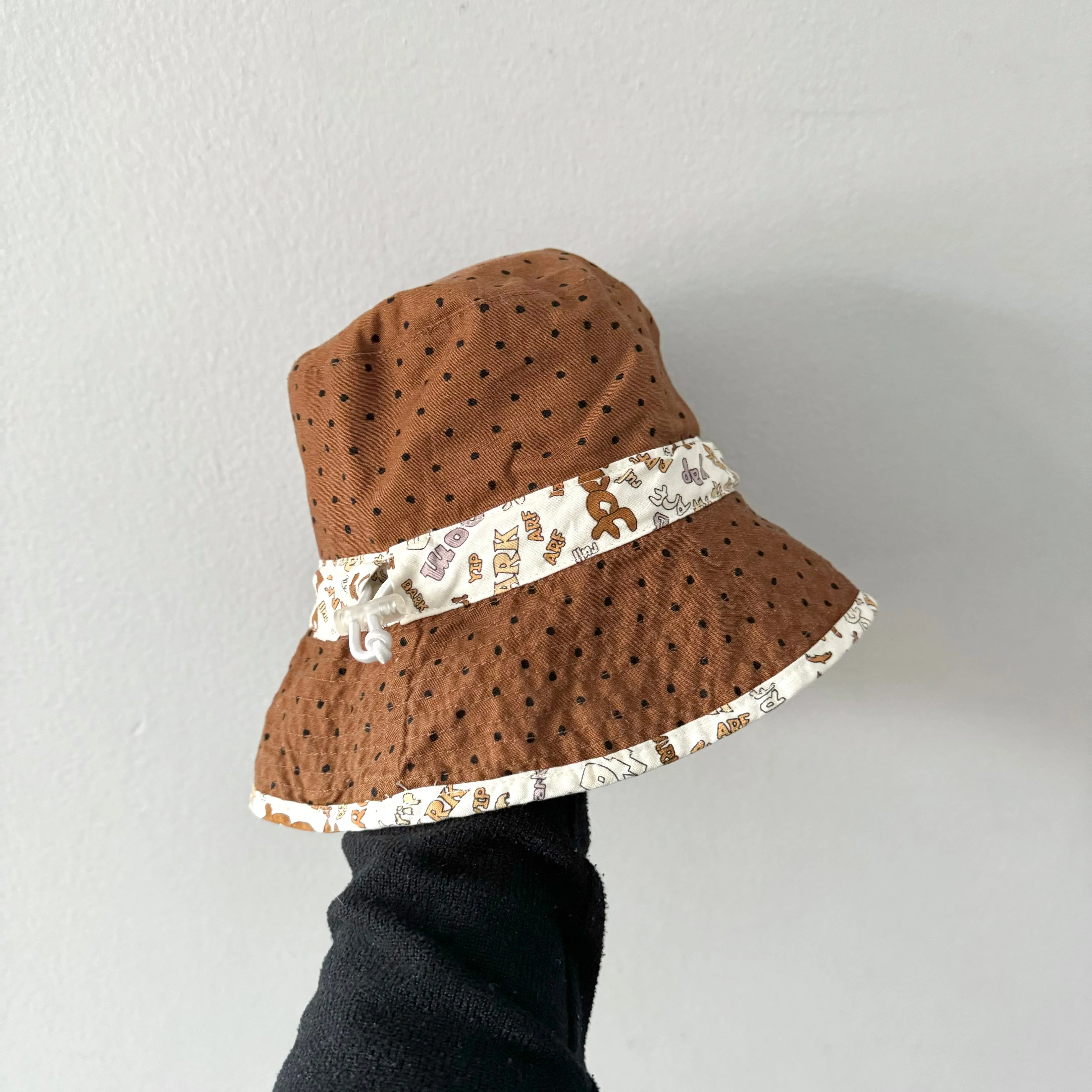 Handmade / Reversible bucket hat / 12M