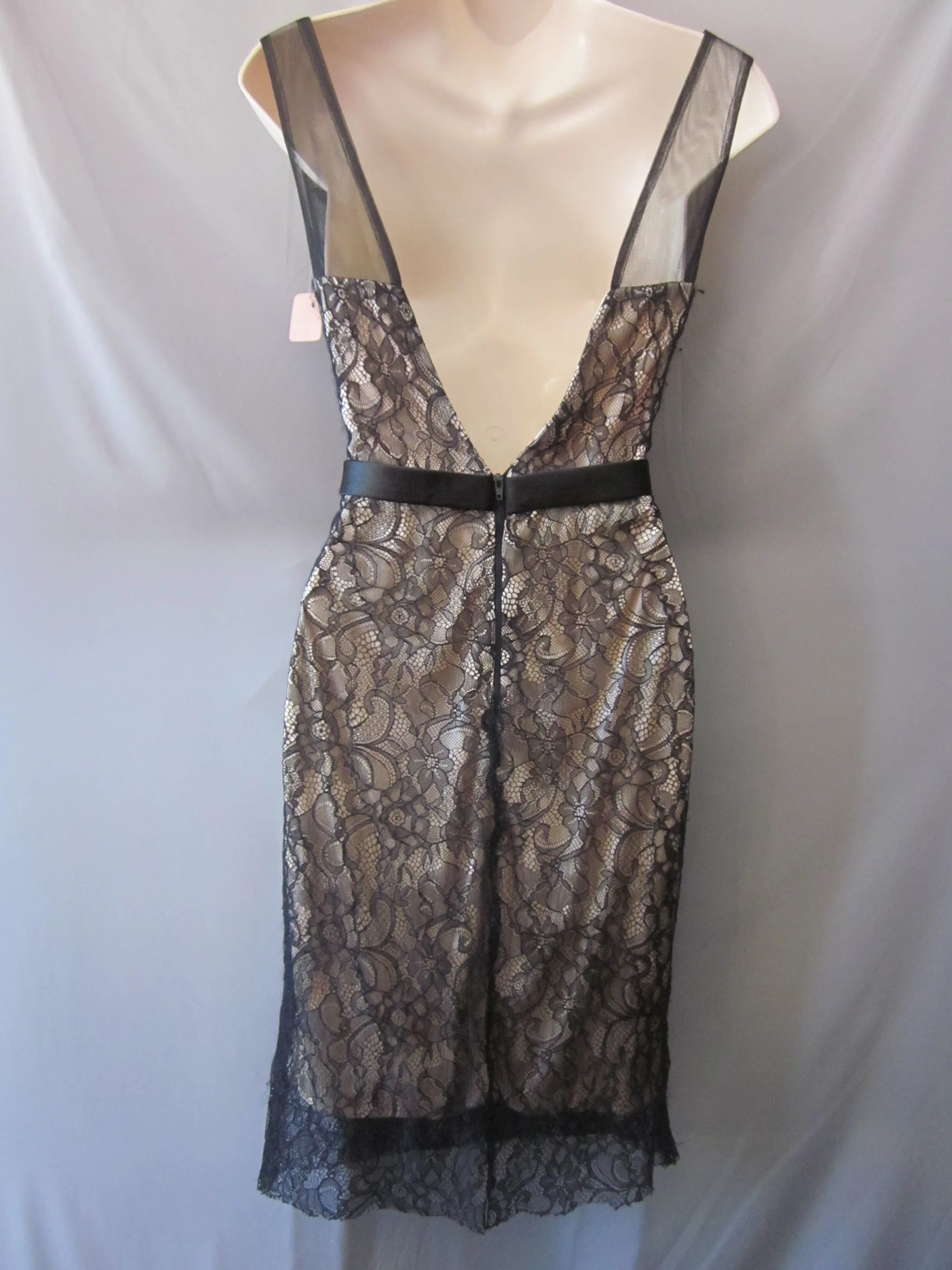 Short Lace Cocktail   Dress Size 8 Style 362-1