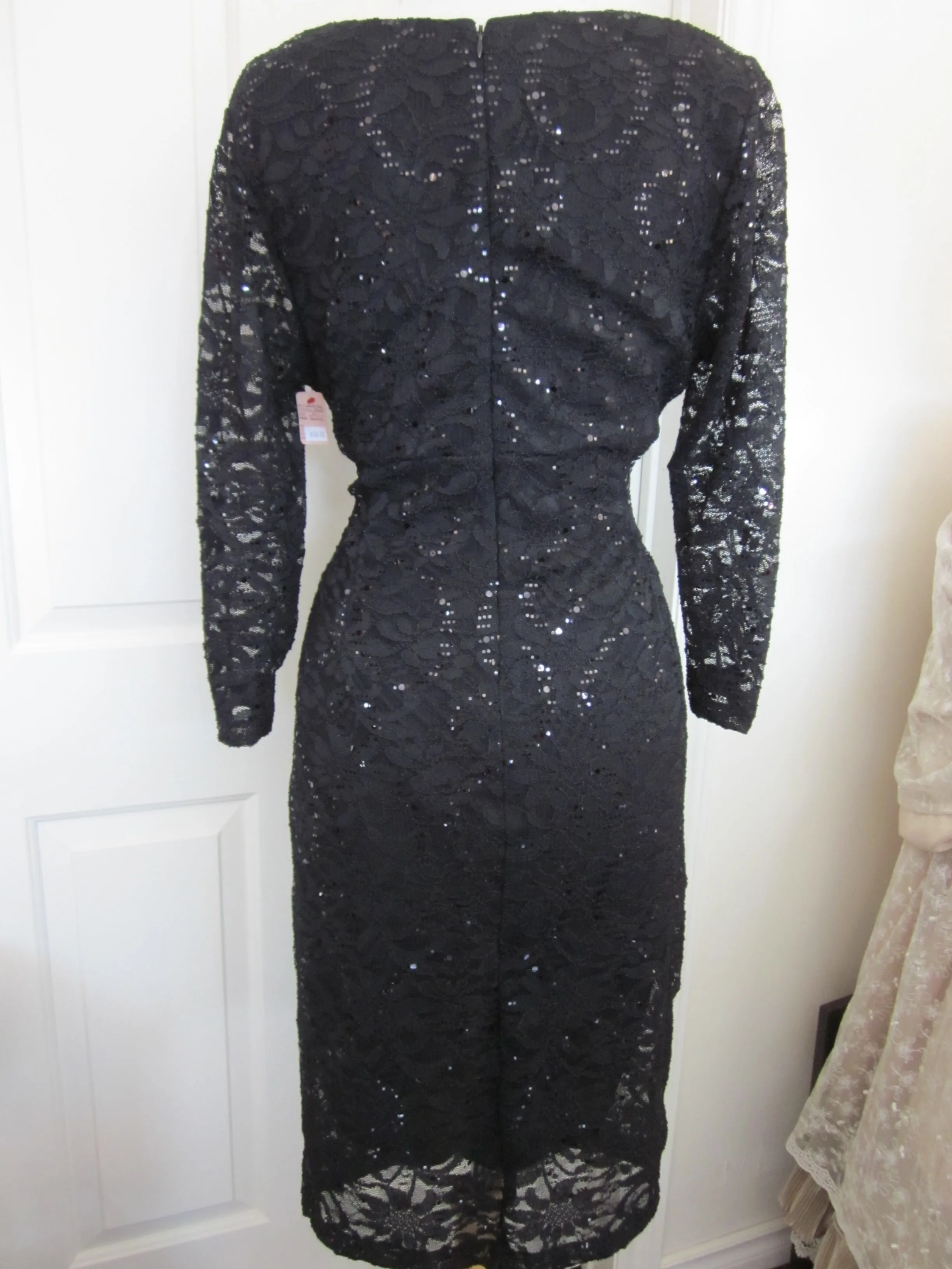 Short Long Sleeved  Lace Dress Size Large Style CL2355